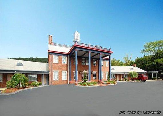 New Haven Inn Dış mekan fotoğraf