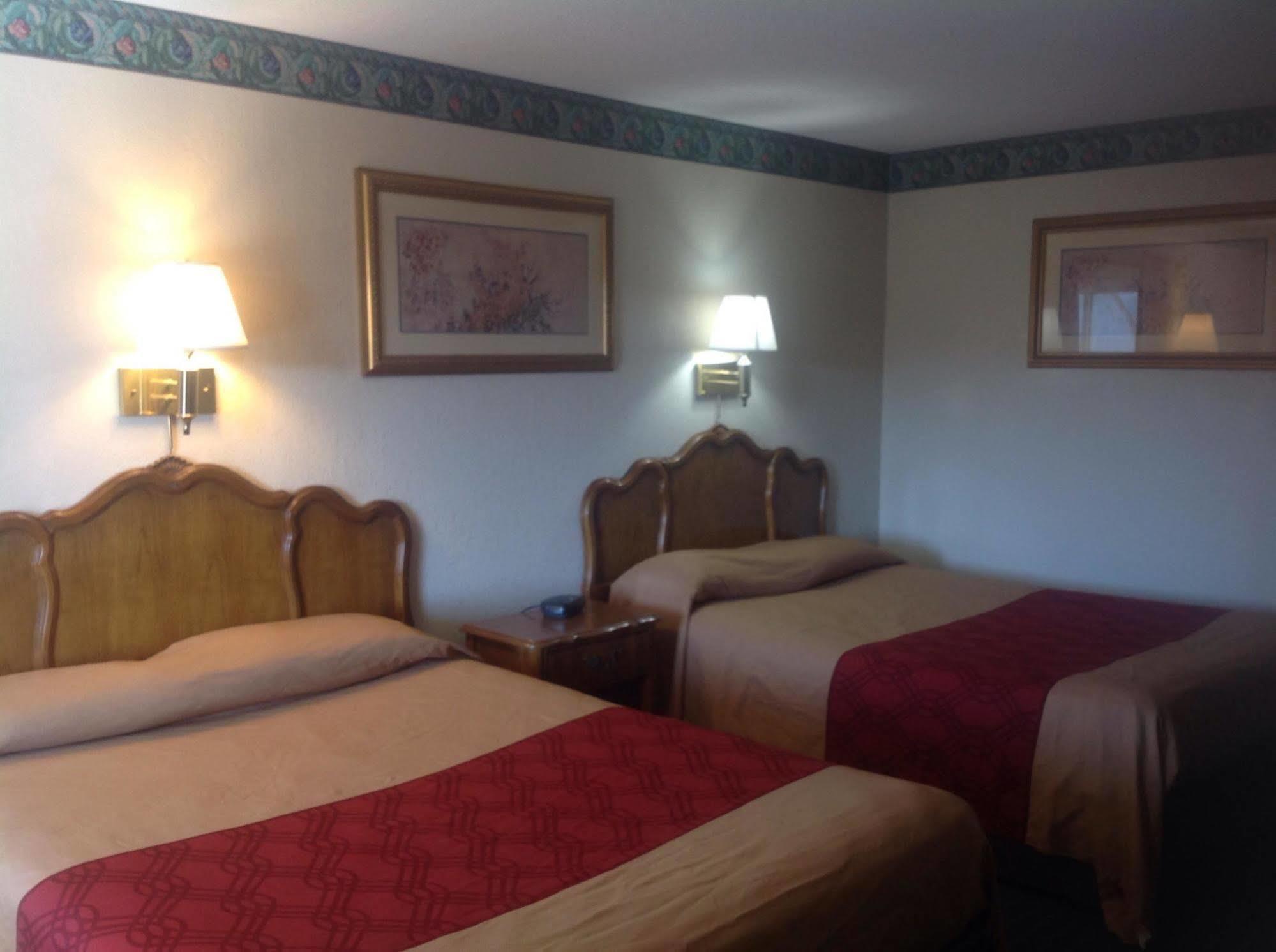 New Haven Inn Dış mekan fotoğraf